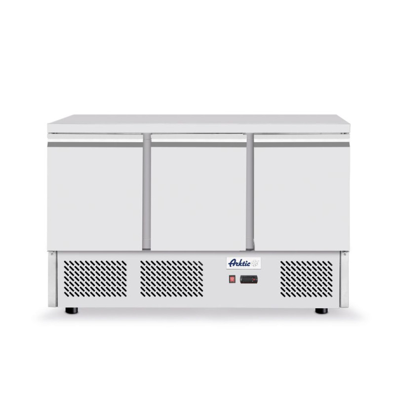 Kühlvitrine mit drei Türen Kitchen Line 380 L - Marke HENDI - Fourniresto Kühlvitrine mit drei Türen Kitchen Line 380 L - Marke HENDI - Fourniresto